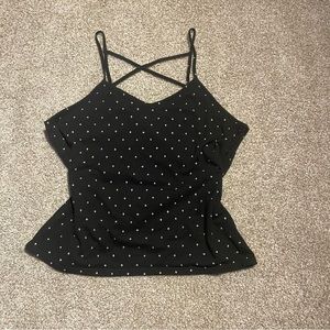 Universal Thread Top